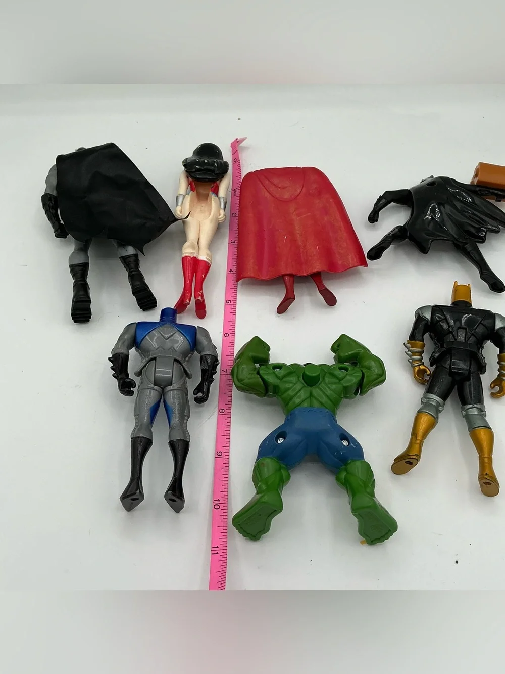 Mixed Superhero Action Figures Set - DC & Marvel Characters - Multicolor